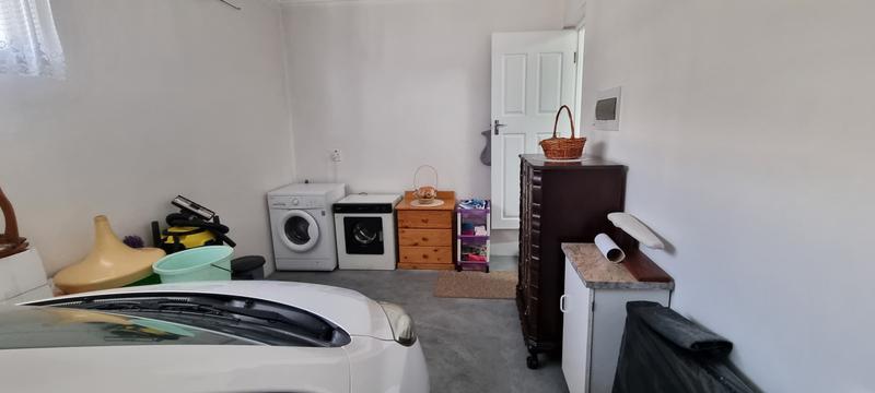 2 Bedroom Property for Sale in Tergniet Western Cape
